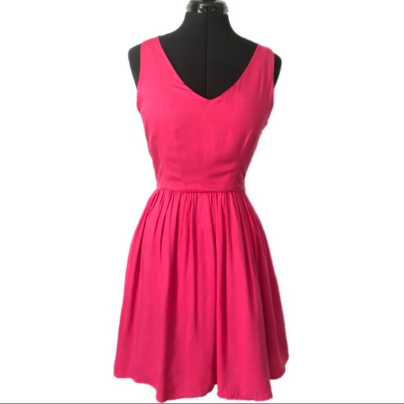 Zunie Pink V-neck Flared Dress with Cutout Back - Picture 3 of 8